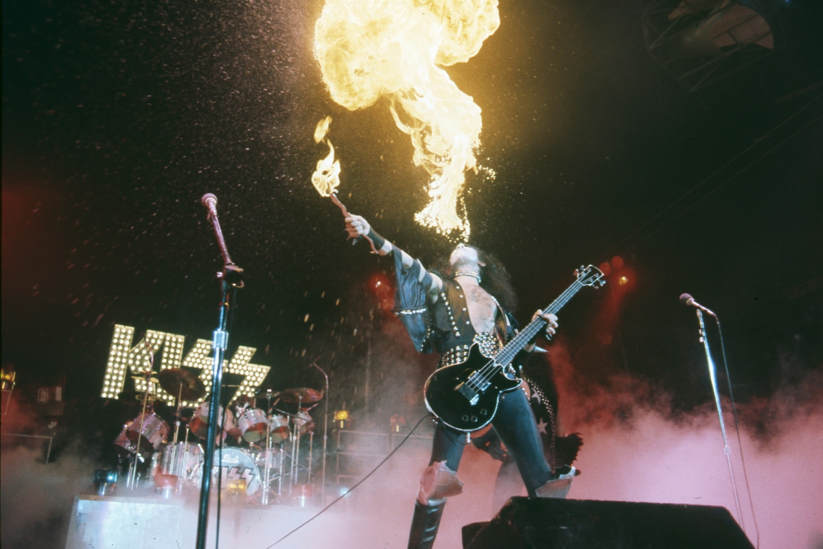'Kiss' Rocker Gene Simmons, 75, Reveals Truth Behind Band's Epic 'Vampire Personas'