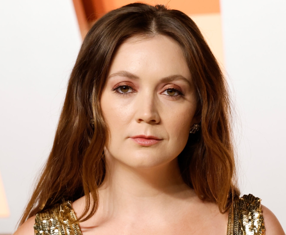 Billie Lourd Looks 'So Much Like' Late Mom Carrie Fisher in New Transformation Photos