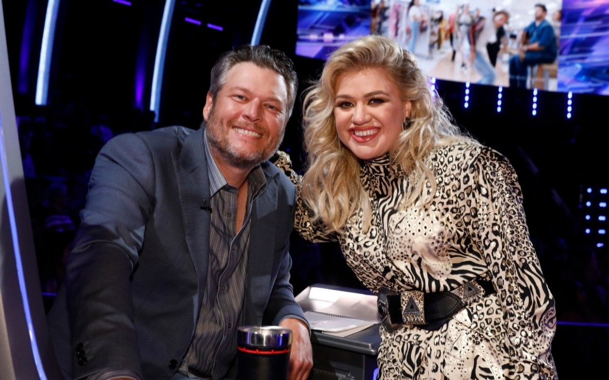 Fan Favorites Blake Shelton and Kelly Clarkson Return to 'The Voice'