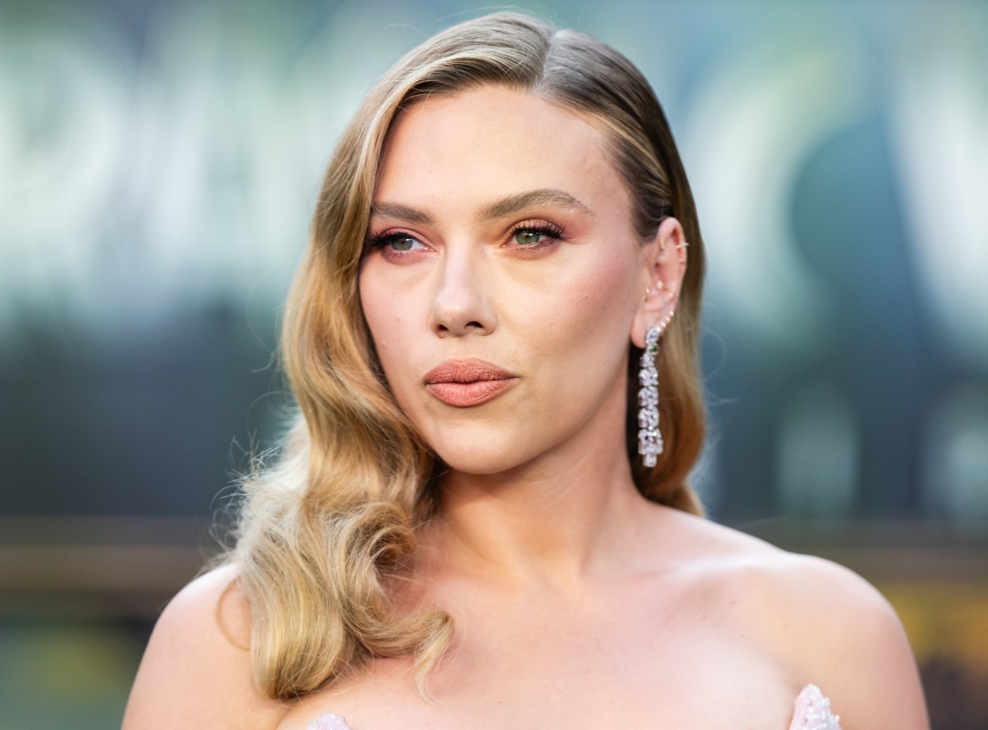 Scarlett Johansson's Latest Stunning Appearance Has Fans Insisting She 'Ages Like Wine'