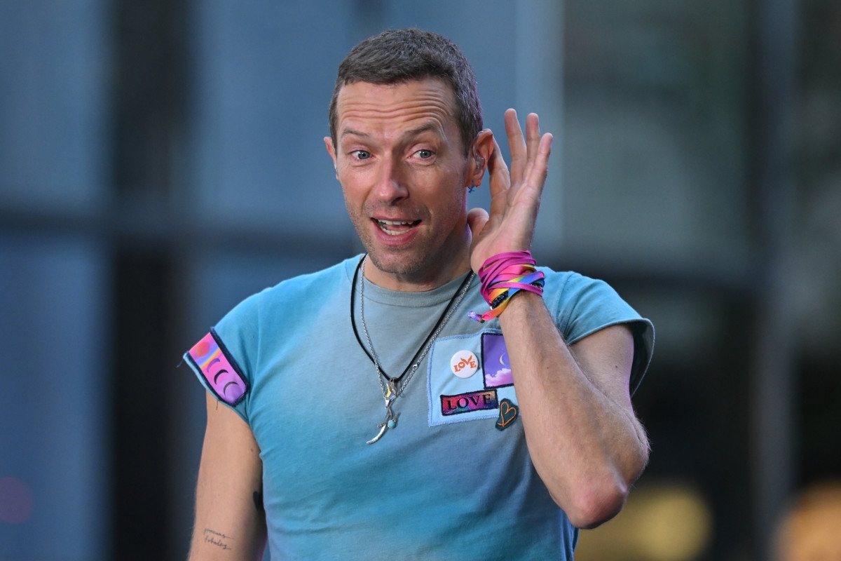 Coldplay Frontman Makes 'Big Mistake' at Concert: 'I'm So Sorry!'