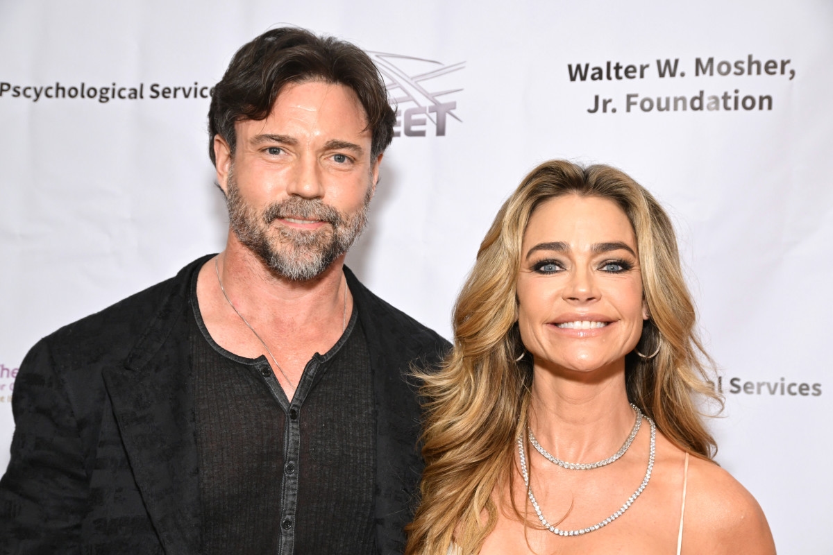 Denise Richards' Husband Files for Divorce After Six Years of Marriage