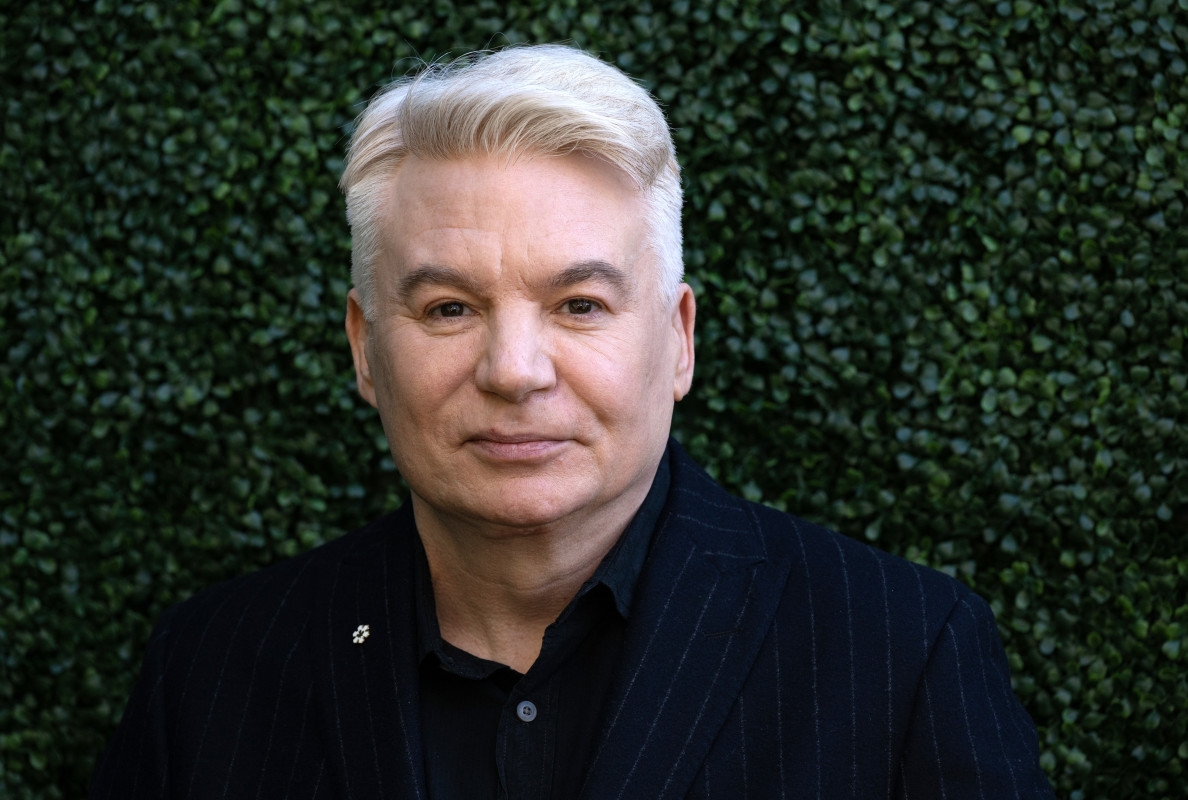 Mike Myers Takes Bold Political Stance Amid Donald Trump's Statements About Canada