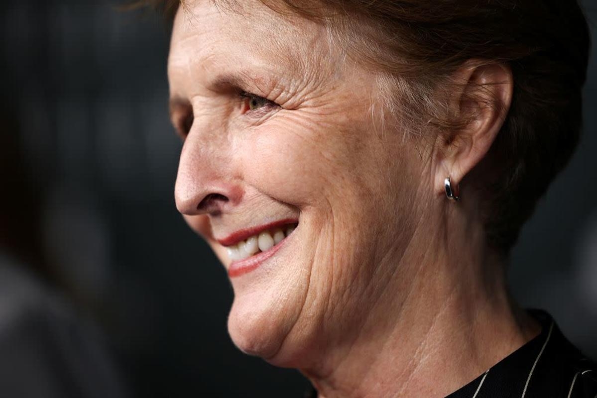 ‘Harry Potter' Star, 66, Turns Heads in Optical Illusion Suit