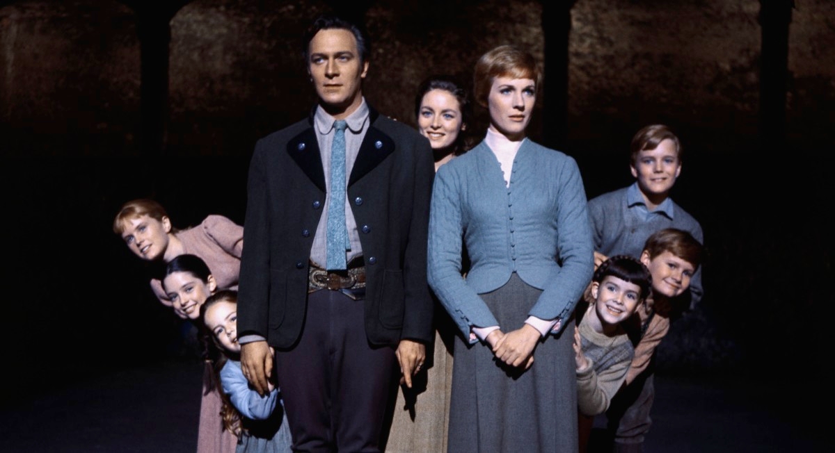 Iconic '60s Film Cast Members Reunite 60 Years Later—See What They Look Like Now
