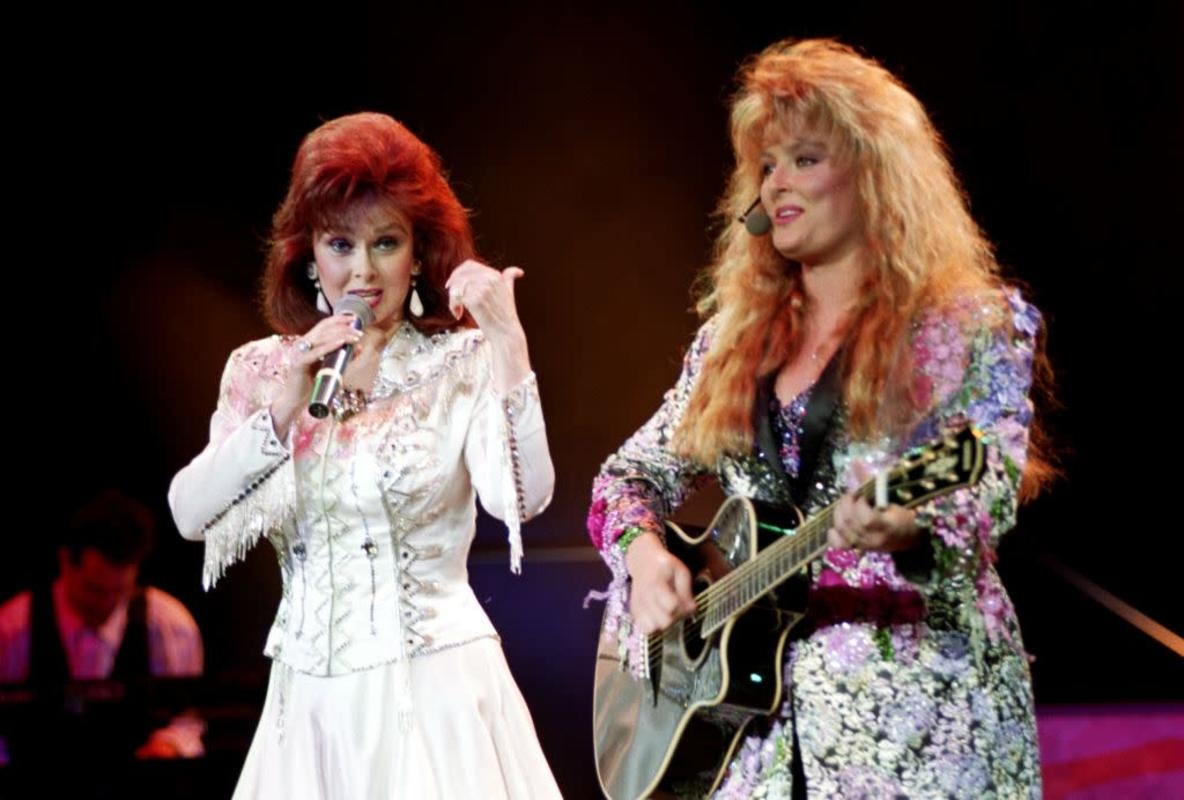 Wynonna Judd Admits Late Mom Naomi Was ‘Very Hard' on Her About Weight