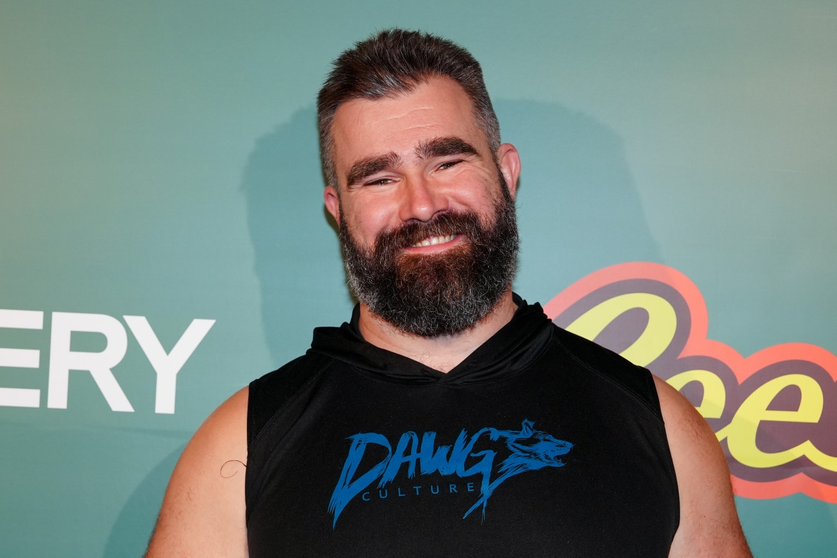 Jason Kelce Fans 'Can't Wait' After He Announces 'Breaking News'
