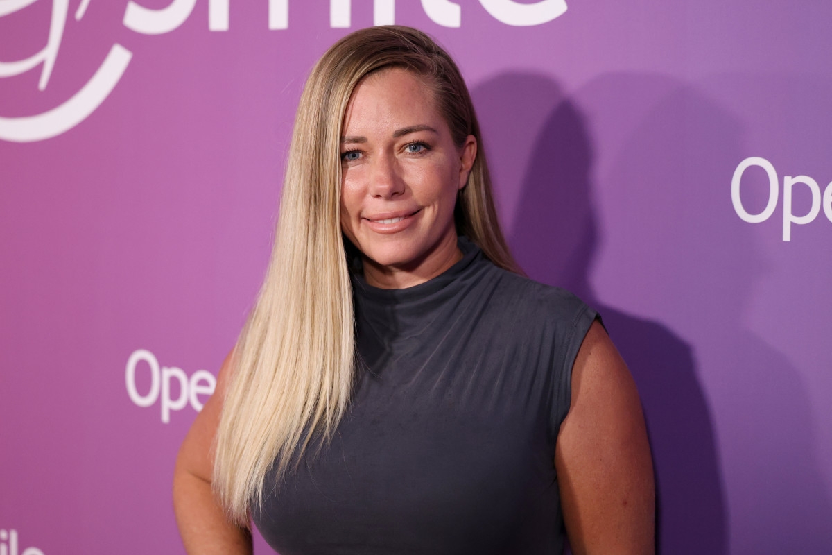 Kendra Wilkinson Reveals Biggest Regret From Her Playboy Mansion Years