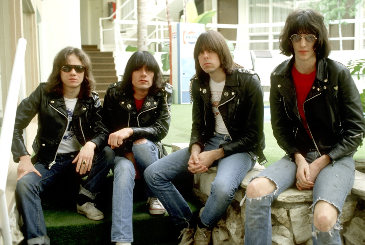 Rock Icon Says This 90s Band Is 'Bigger Than the Ramones'