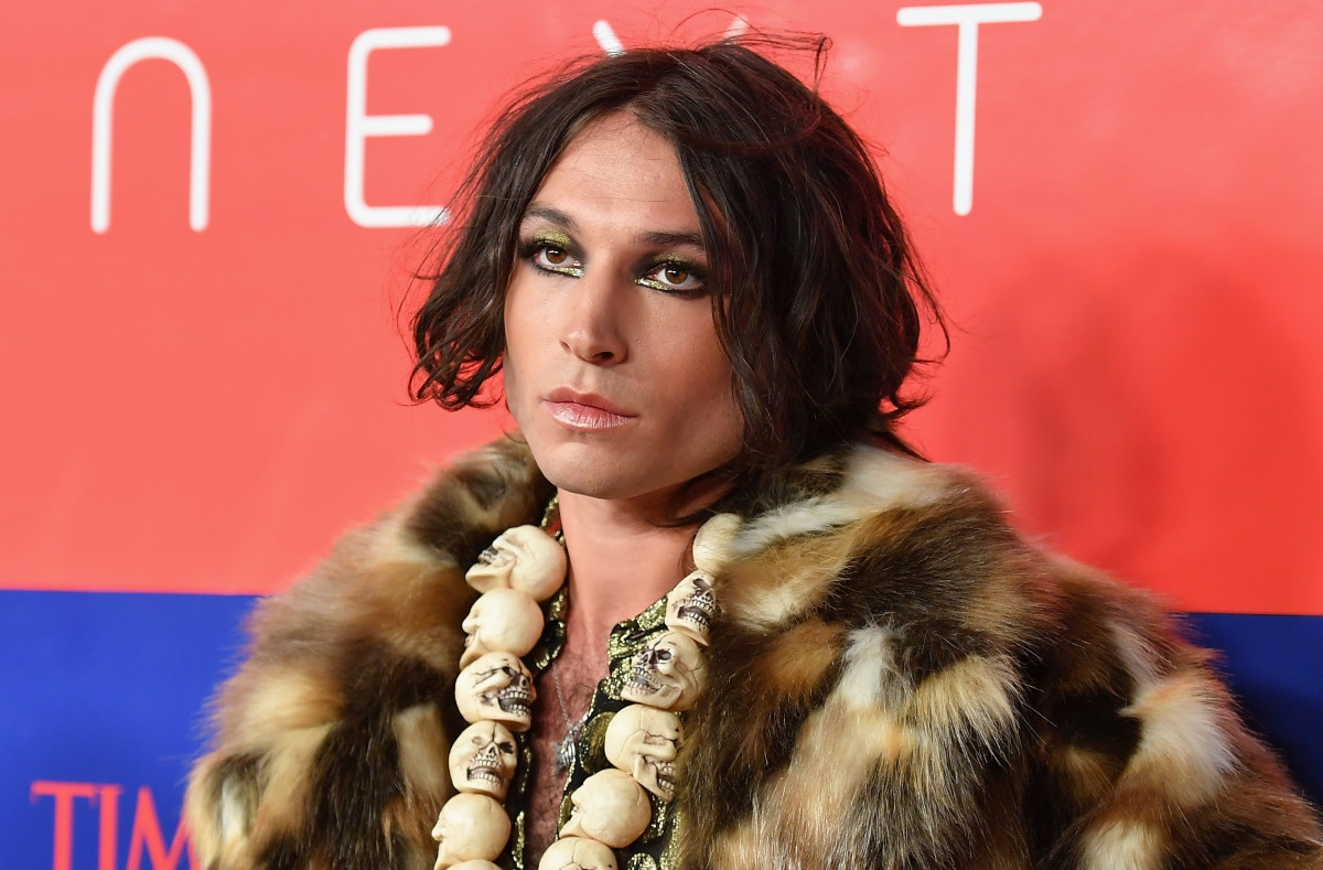 Controversial 'The Flash' Actor Makes Rare Red Carpet Appearance After 2 Years