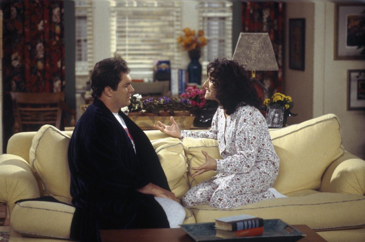 Iconic '90s Sitcom Star, 60, Celebrates Major Milestone With Rare Appearance