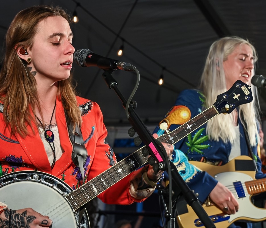 Country Duo Abruptly Cancels Tour at Last Minute for Health Reasons: 'Decision Was Not Made Lightly'