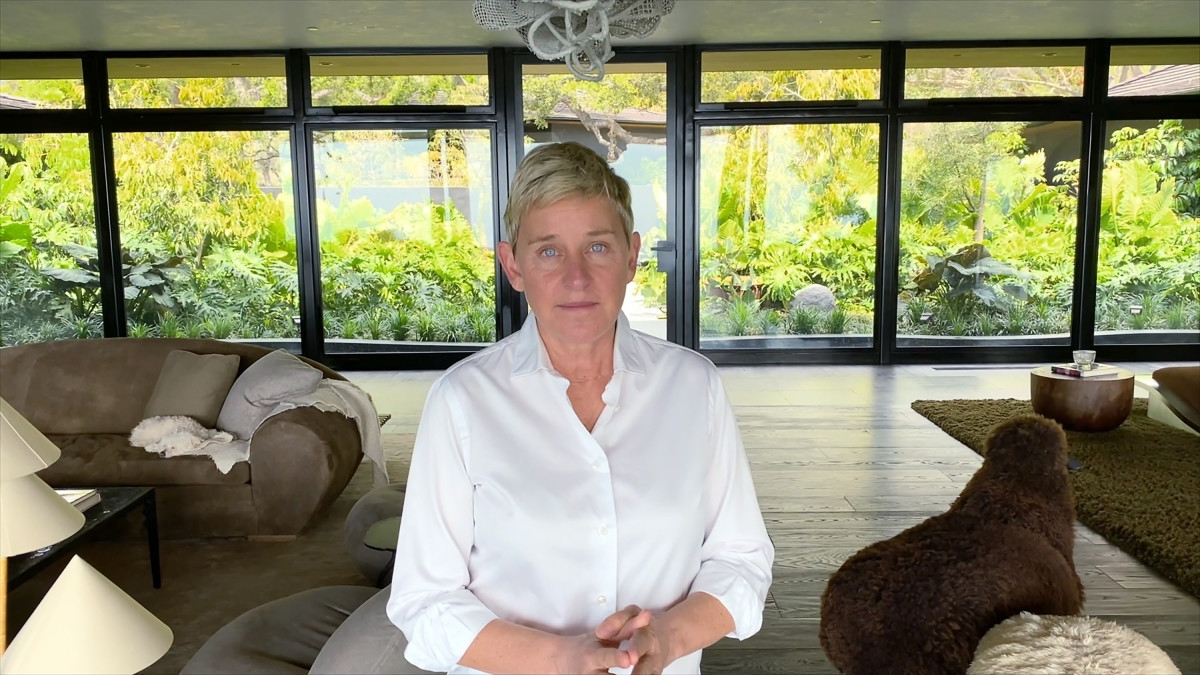 Comedian Recalls 'Creepy and Weird' Encounters With Ellen DeGeneres