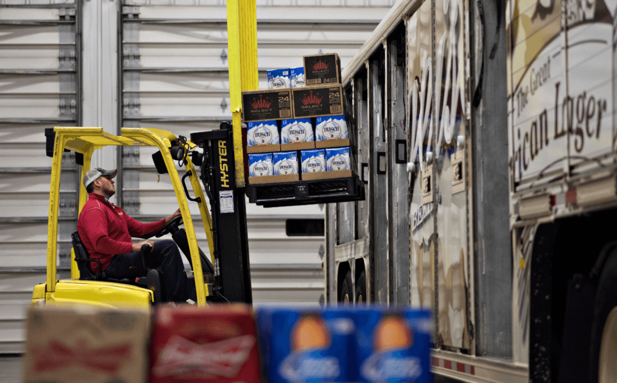Popular Beer Brand Announces Big Comeback After Years of Fan Requests