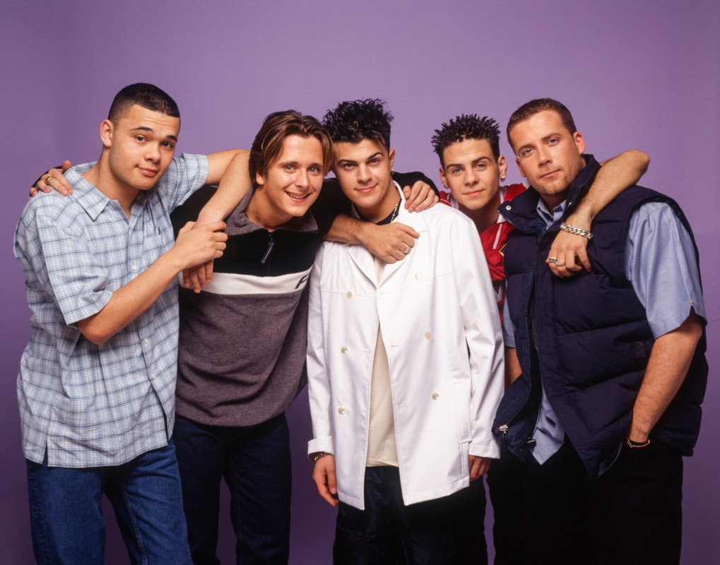Iconic ‘90s Boy Band Reunites on Stage for the First Time in 25 Years