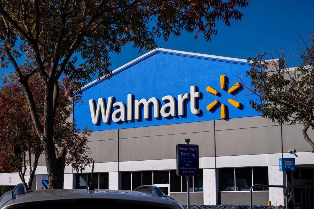 Walmart's 'Adorably Spooky' Halloween Sets Are Literally Flying Off Shelves Thanks to Moms