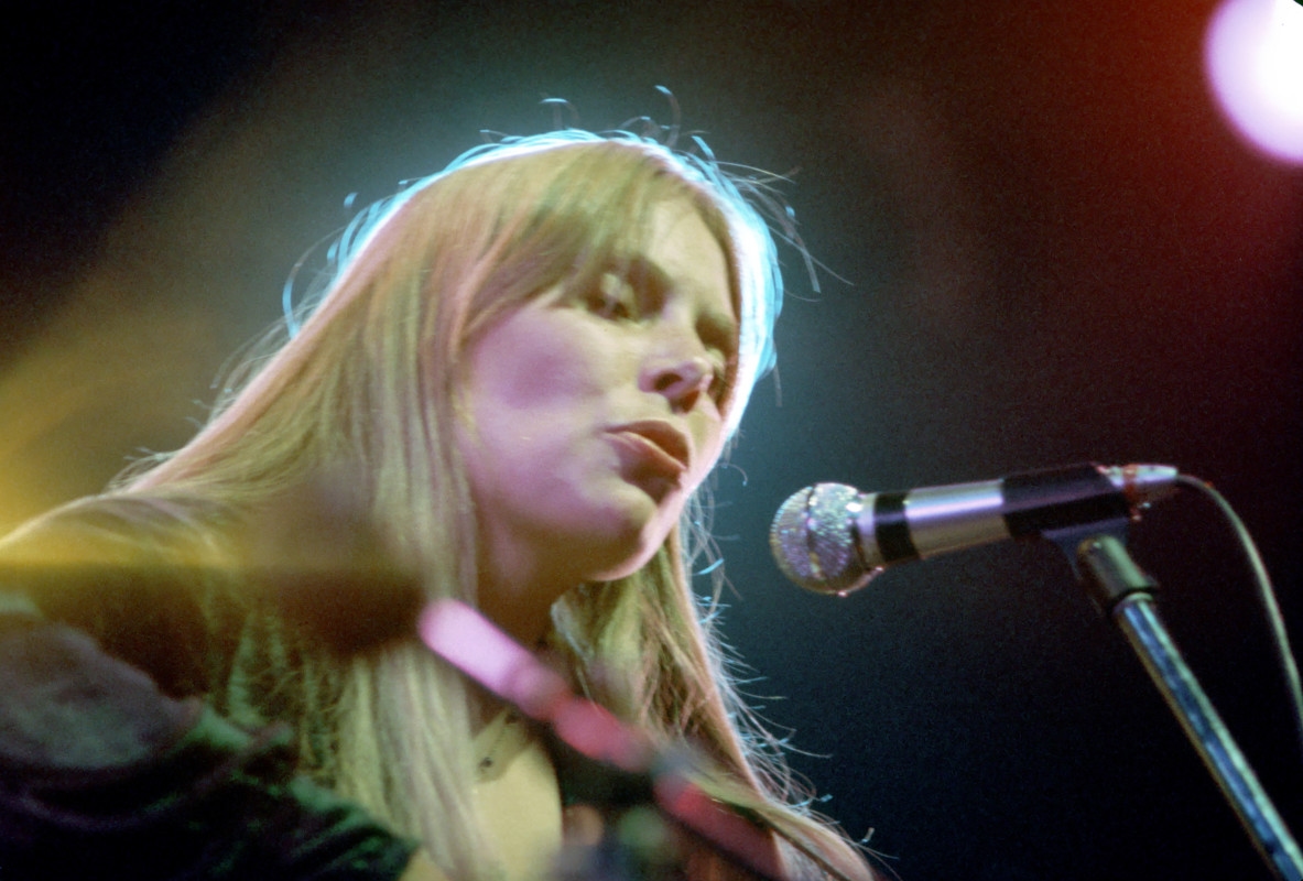 '60s Singer and Songwriter Legend, 81, Marks Milestone of Meeting Fellow Icon With Epic Throwback Photo