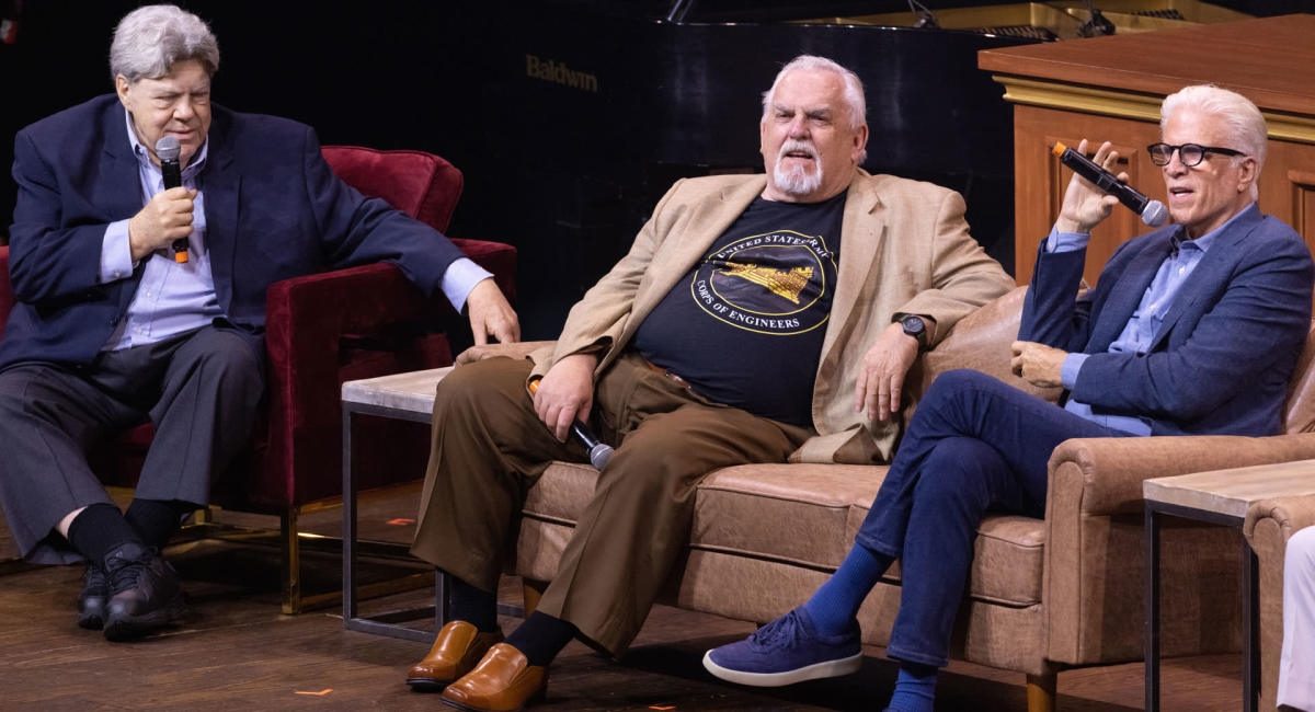 'Cheers' Stars Ted Danson, Rhea Perlman, John Ratzenberger Remember George Wendt