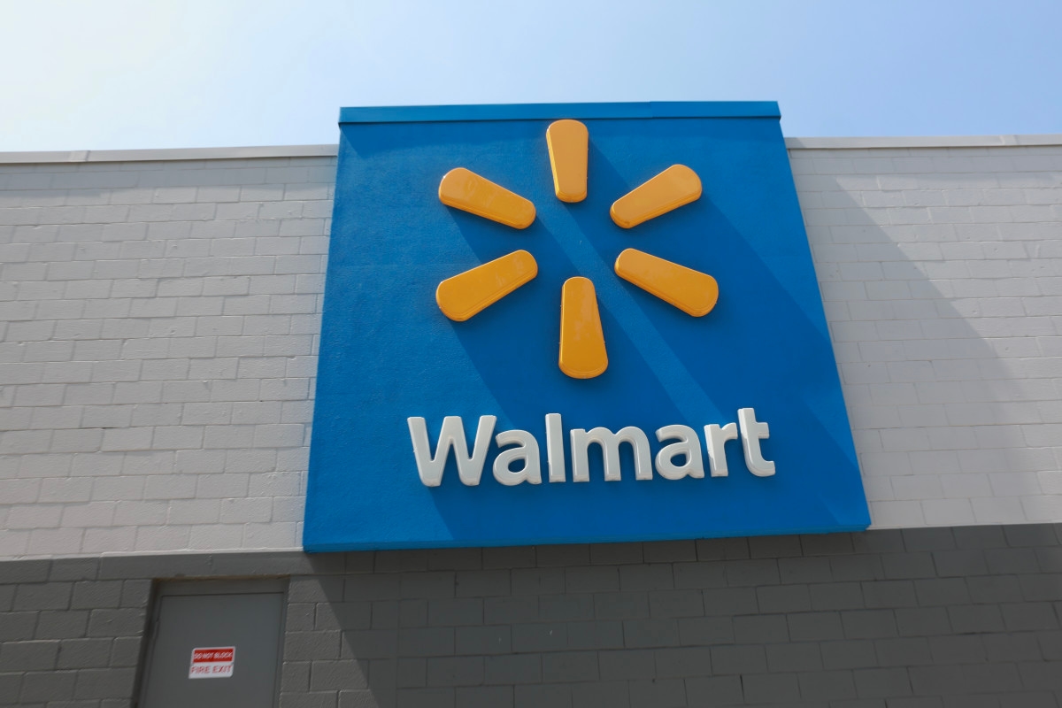 Walmart's Bestselling $110 Crystal Pendant Necklace Is Now Just $18, and Shoppers Say It 'Really Sparkles and Shines'