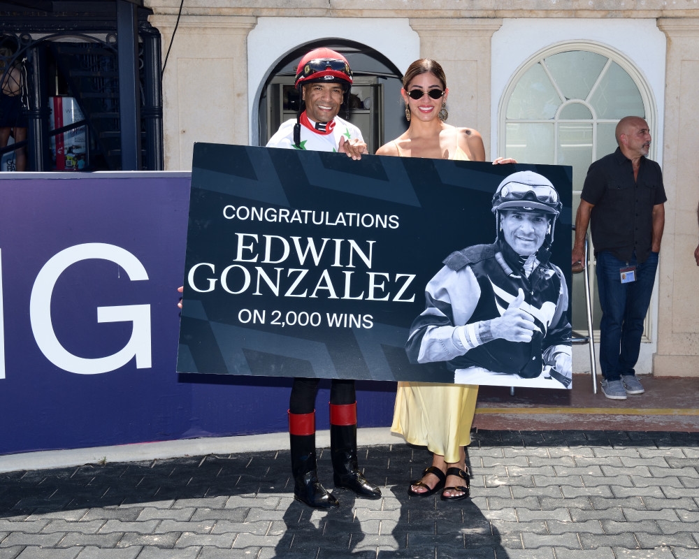 ‘Working Hard': Jockey Edwin Gonzalez Notches 2,000th Win