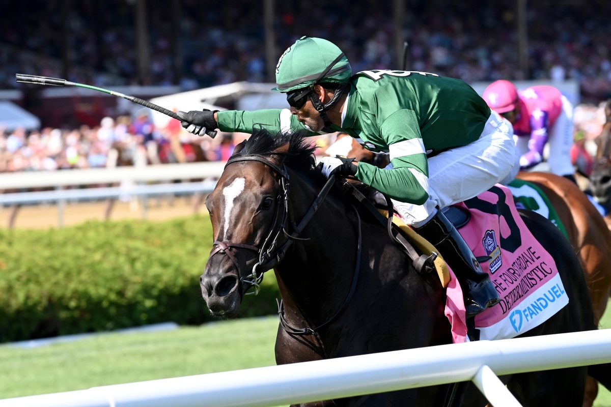 Deterministic Punches Breeders' Cup Ticket With Assertive Fourstardave Score