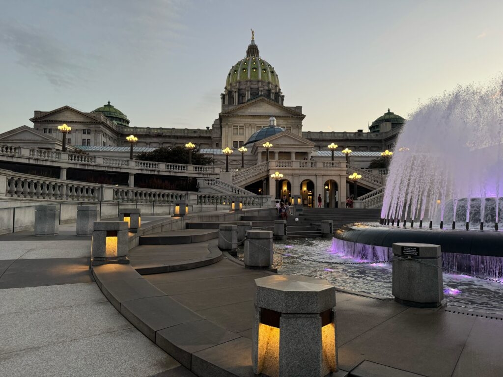 Bill giving unemployment benefits to domestic violence survivors advances in state House