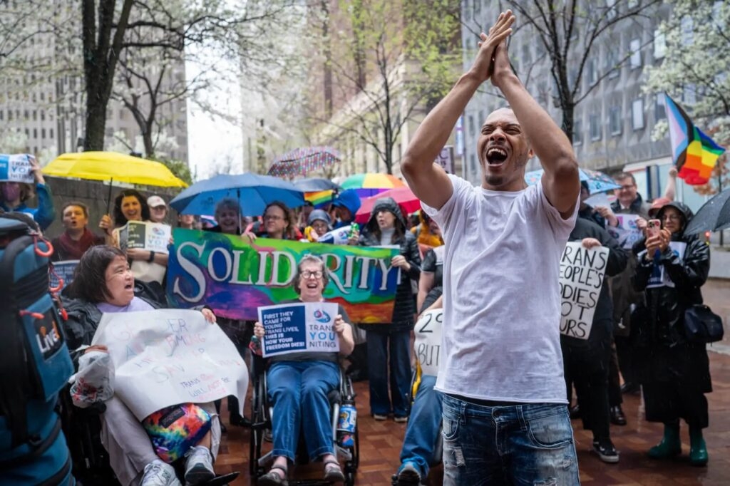 Families, officials fault UPMC for conceding to Trump order on gender-affirming care for youth