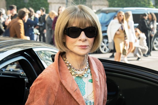 Anna Wintour Steps Back as 'Vogue 'Editor-in-Chief After 37 Years — and She's Hiring!