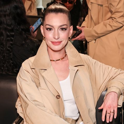 Anne Hathaway Sits for the Ralph Lauren Show in New York City, Plus Louis Tomlinson, Idina Menzel, Sadie Sink and More