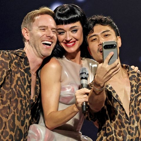 Katy Perry Celebrates a Newly Engaged Couple in New York City, Plus Sarah Michelle Gellar, Danielle Brooks and More
