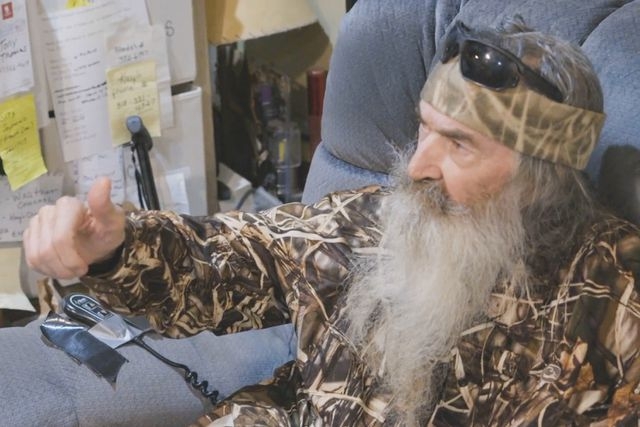 'Duck Dynasty: The Revival' Honors Late Phil Robertson in Premiere Episode After His Death at 79 (Exclusive)