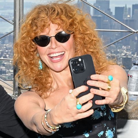 Natasha Lyonne Snaps a Selfie in New York, Plus Michael Douglas, Zoë Kravitz, Kelsea Ballerini and More