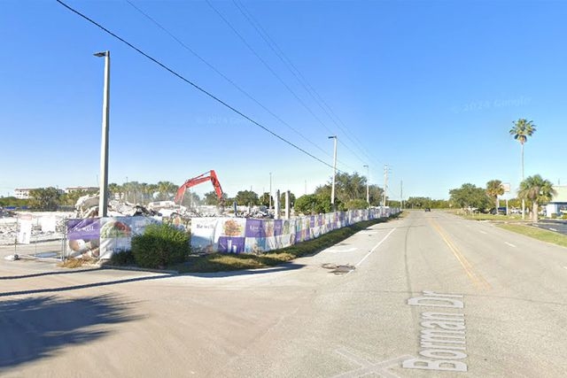 2 Killed in Crane Collapse at Florida Hospital Construction Site, Police Say
