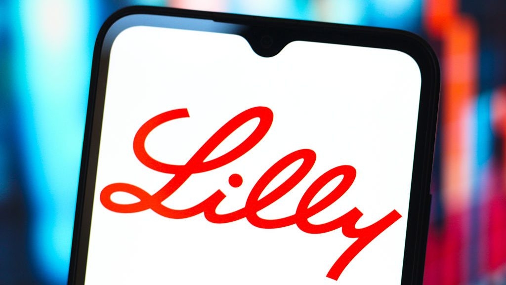 Lilly's Q1 2025 revenue jumps 45%, but CVS shift boosts Novo's Wegovy