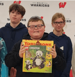 Tyler Donahue wins Wells Junior High School's Geography Bee