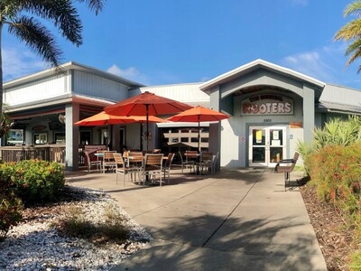 Hooters Inc. and Hoot Owl Restaurants LLC, Two Leading Hooters Franchisees, Reach Historic Transaction with Hooters of America