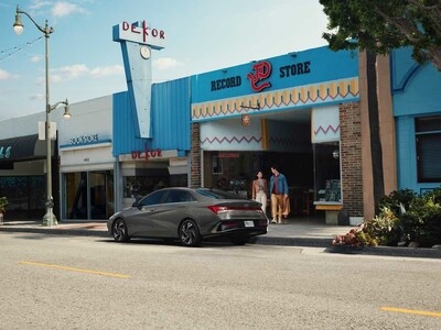 Hyundai Elantra Named 2025 Best Hybrid for the Money by Cars.com