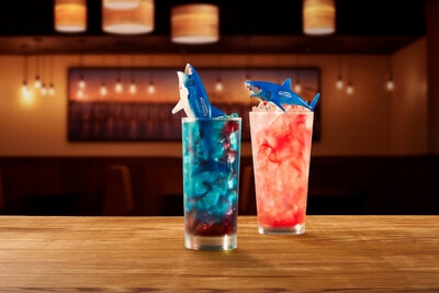 Outback Steakhouse Makes a Splash with Return of the Aussie JAWSsie Cocktail and New Mocktail