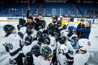 Ajinomoto Foods North America Awards Hockey Player Development Scholarship to Local Ontario Family