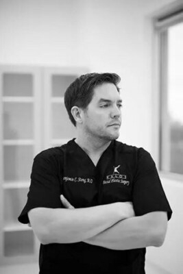 Atlanta Facelift and Rhinoplasty Specialist Dr. Benjamin Stong Selected as a Castle Connolly 2025 Top Doctor®