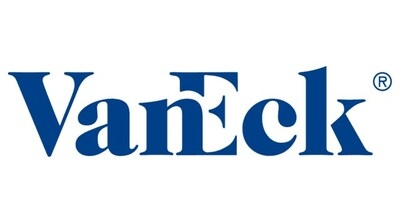CLOI, an actively managed ETF, invests in investment grade CLO tranches, offering the potential for higher income and more attractive total return opportunities