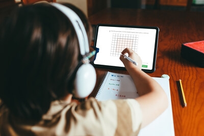 Eye Level Launches "Summit of Math" - A Personalized Online Math Program for Grades 1-10