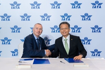EVA Air to Join IATA's Turbulence Aware Platform Enhancing Flight Safety