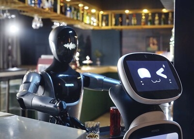 KEENON Robotics Marks a New Milestone with the Unveiling of the Humanoid Robot XMAN-R1 and the Latest KLEENBOT Additions