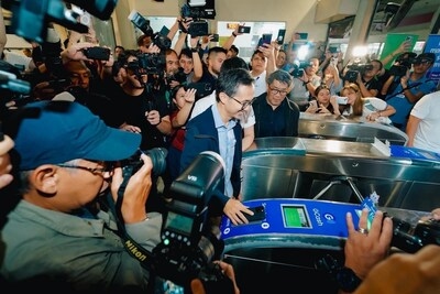 Ph government, top fintech firm team up to accelerate digital shift of transport sector