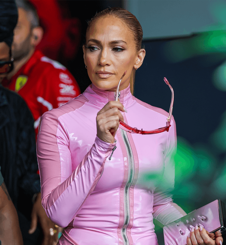 Jennifer Lopez Suffers Super Creepy 'Wardrobe Malfunction' on Stage (& Handles It Like a Pro)