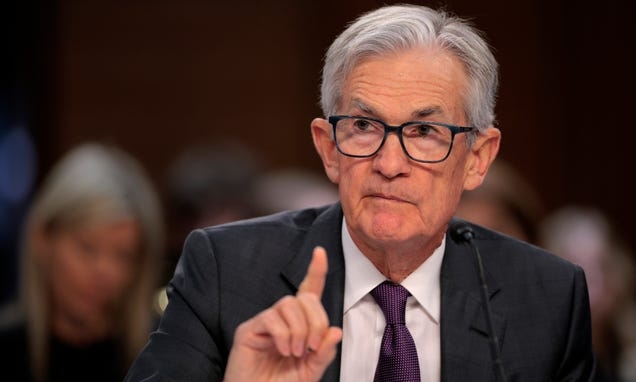 Powell goes to the White House — and tells Trump the Fed will do its own thing on interest rates