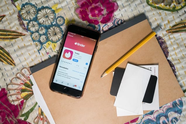 Tinder tests a controversial height filter as paid dating apps users keep dropping