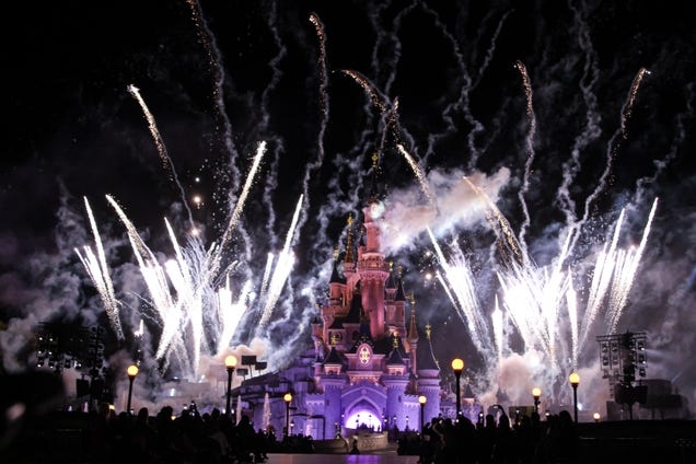 Disney's blowout quarter proves it can still turn stories into empires. The stock soars 10%