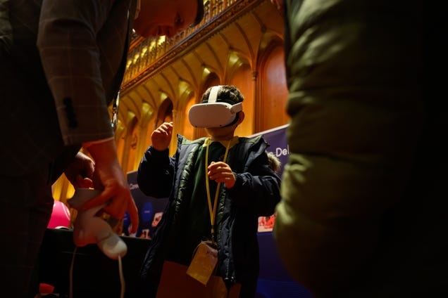 Mark Zuckerberg wants Meta to be something it isn't